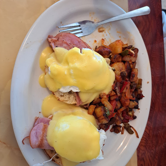 Eggs Benedict and Home Fries