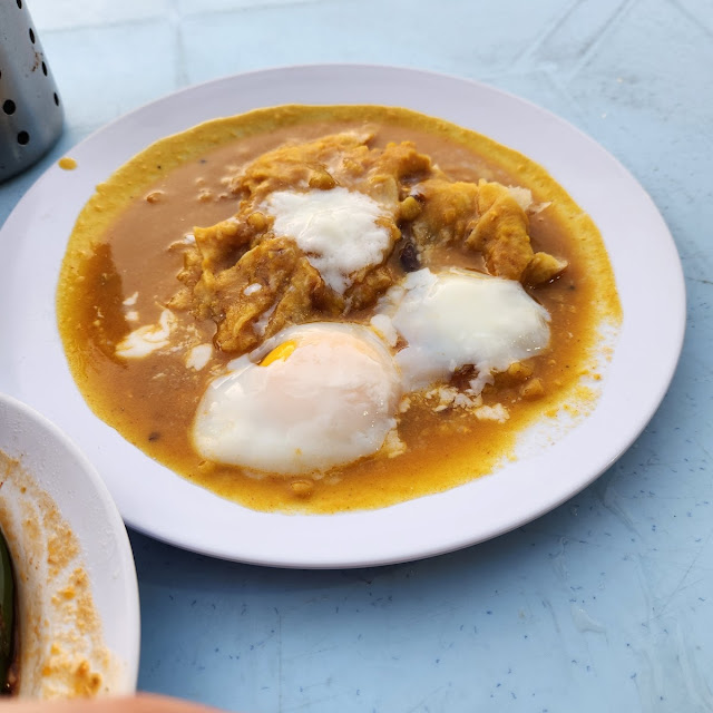 Roti Canai Telur Separuh Masak