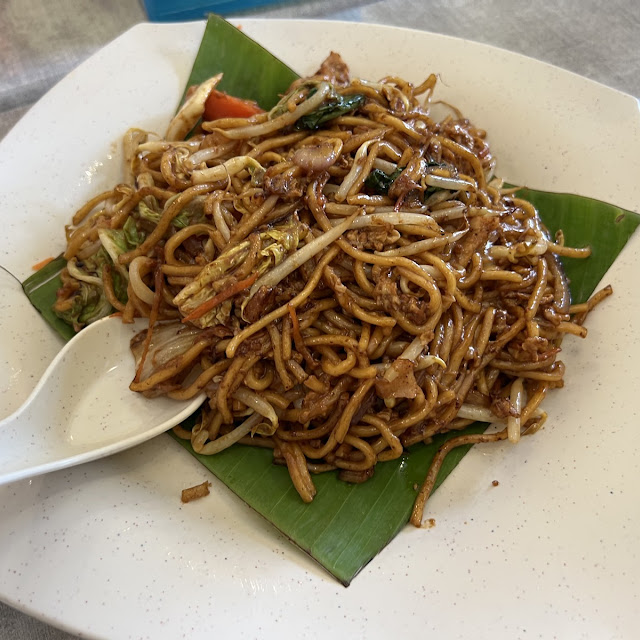 Fried Kuey Teow with Raw Egg