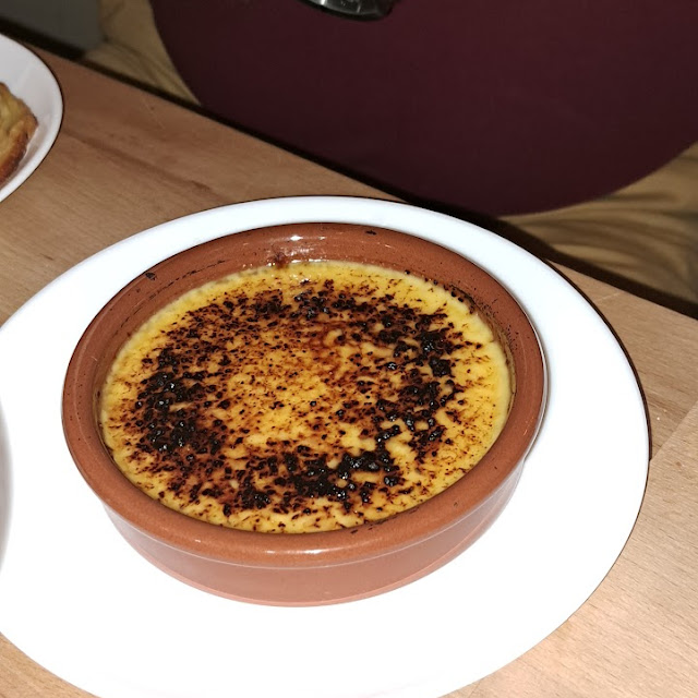 Plat Et Café Thé Gourmand