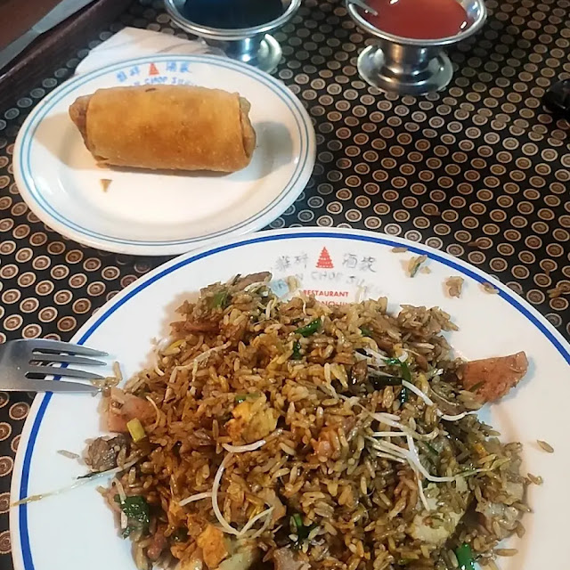 Arroz Frito Especial Y Lumpia