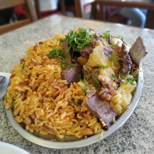 Baião de Dois Com Carne de Sol E Mandioca Frita