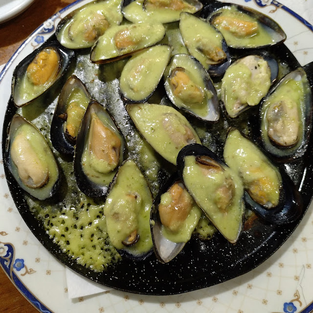 Mejillones Con Mojo