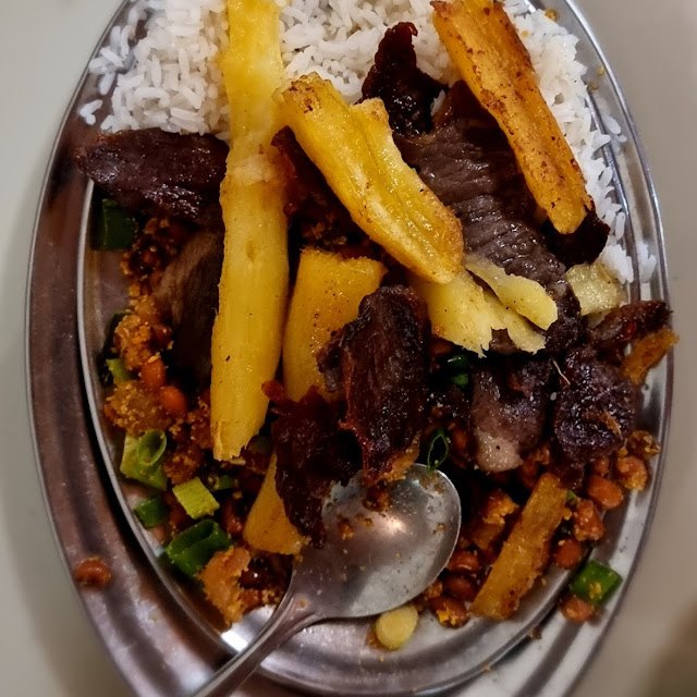 Carne de Sol Com Mandioca