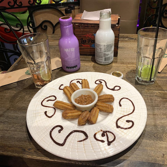 Churros Con Arequipe