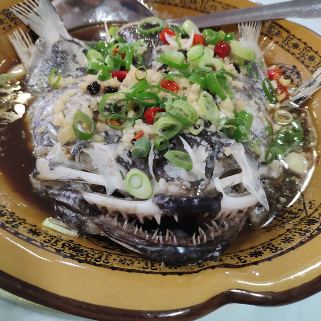 Sopa de Cabeza de Merluza Buenisima