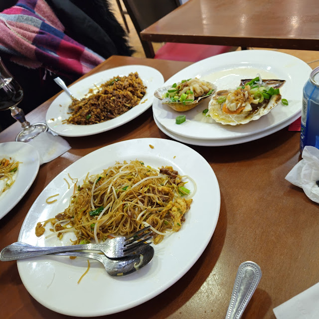 Tallarines O Fideos Fritos Con Tres Delicias