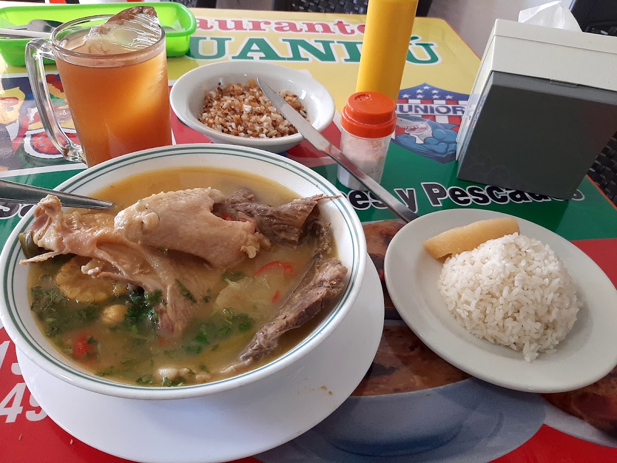 RESTAURANTE POLLO A LA BROASTER Y ASADERO KING POLLO