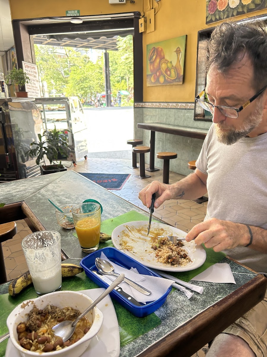 Restaurante Sopa y Seco