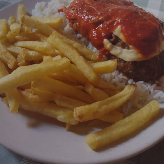 Prato Feito de Parmegiana