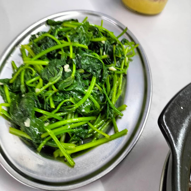 Stir-Fried Spinach