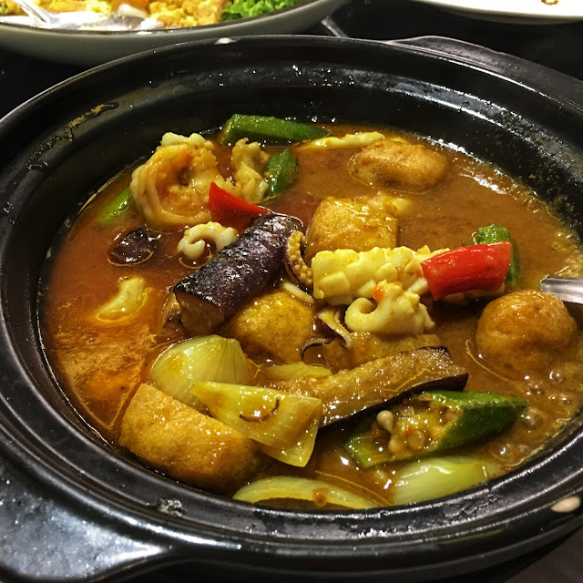 Assorted Seafood Pot