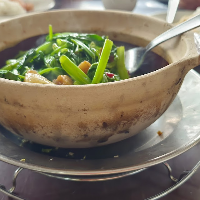 Claypot Kangkung