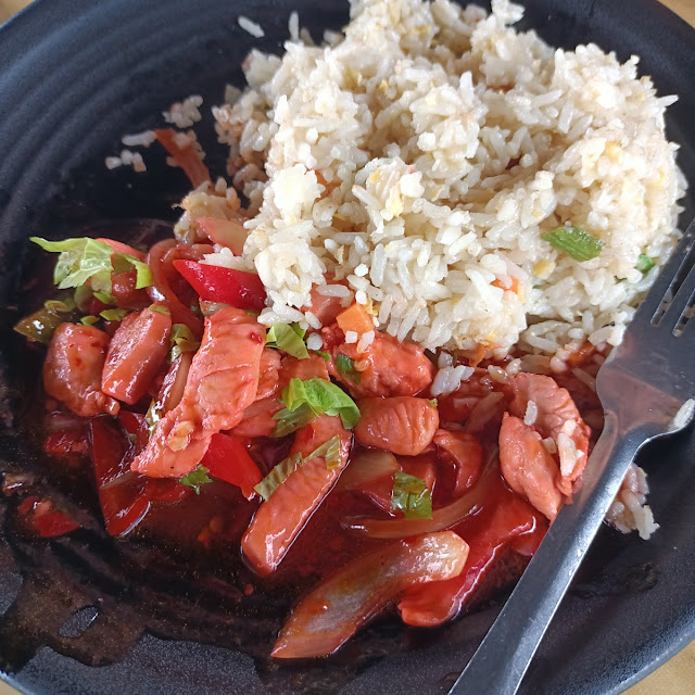 Nasi Goreng Ayam Merah