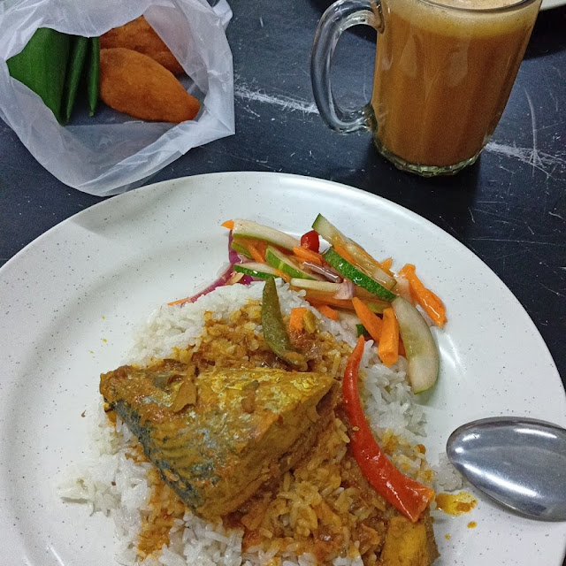 Nasi Dagang Ikan