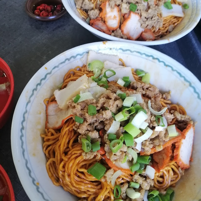 Cantonese Fried Sang Mee 滑蛋生面