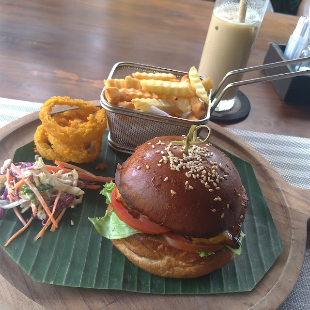 Chicken Burger