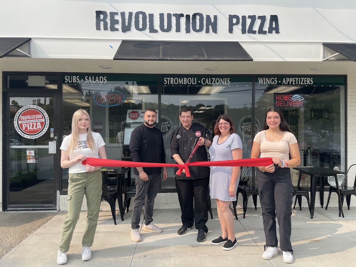 Revolution Pizza Chagrin Falls