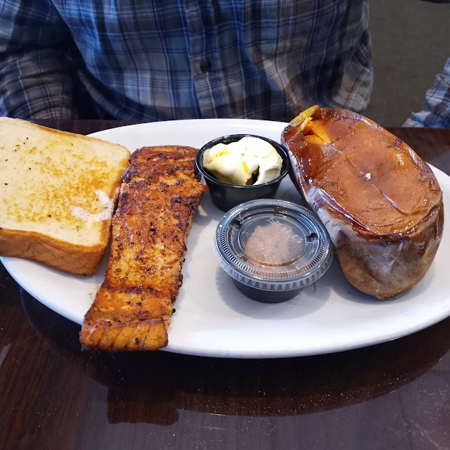 Salmon Lunch Special w Sweet Potato