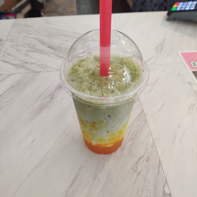 Matcha Green Tea Mango Milk Tea