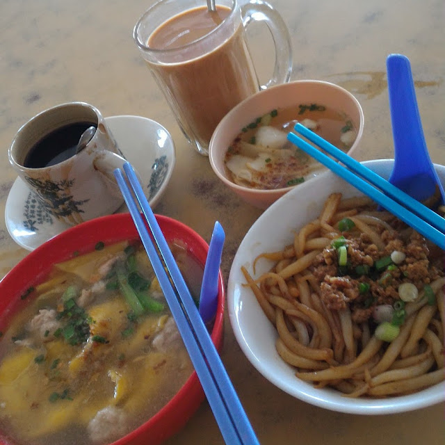 Fish Ball Noodles