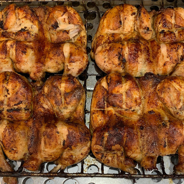 Hähnchen Gegrillt Auf Holzkohle
