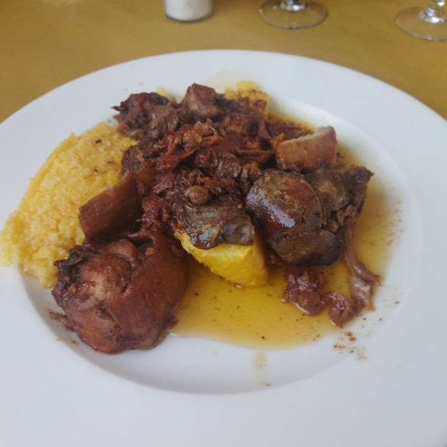 Coniglio Con Polenta