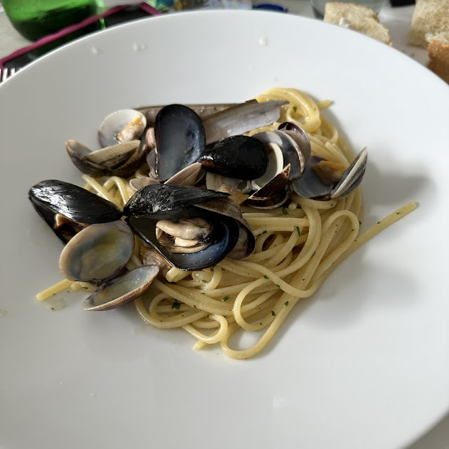 Linguine Allo Scoglio