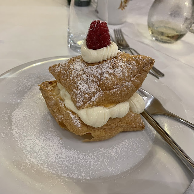 Millefoglie Con Crema Chantilly