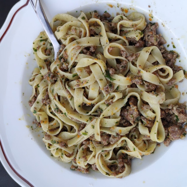 Tagliatelle Al Ragù Bianco