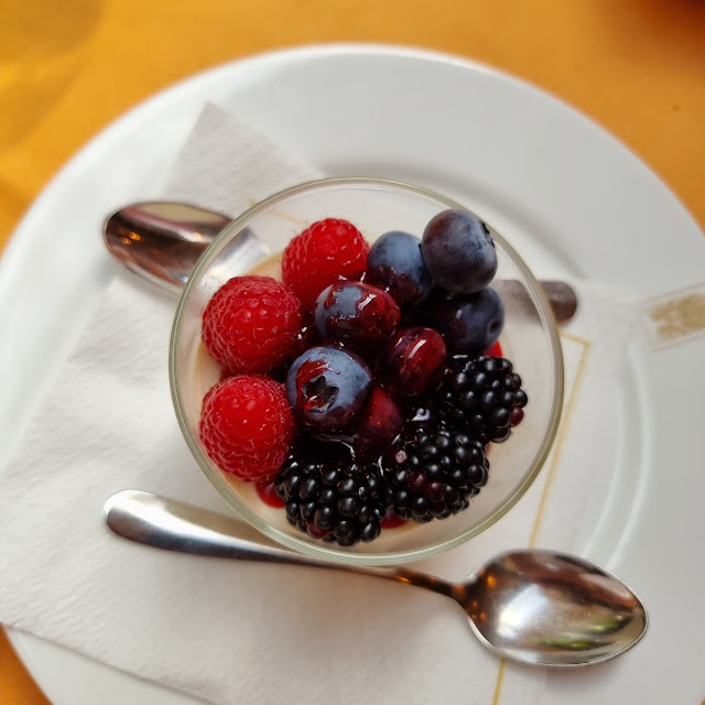 Tiramisu Maison Panna Cotta