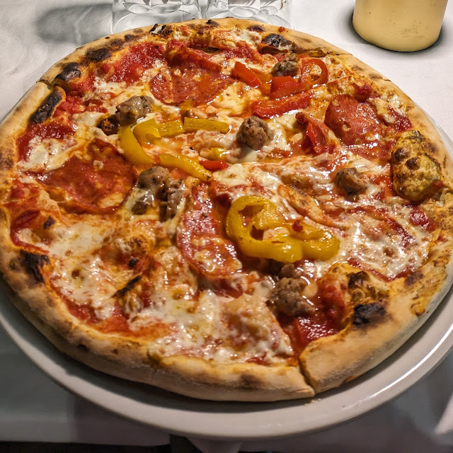 Bomba Pizza