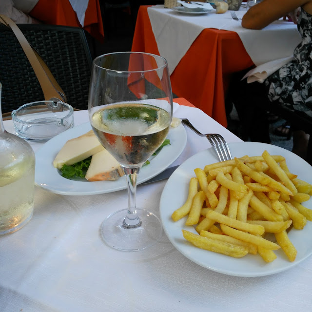 Formaggi E Patatine Fritte