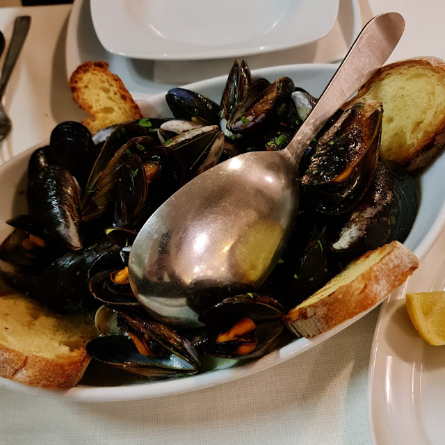 Cozze E Vongole Alla Marinara