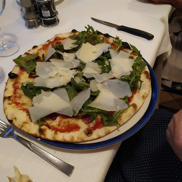 Pizza Rucola Bresaola E Grana