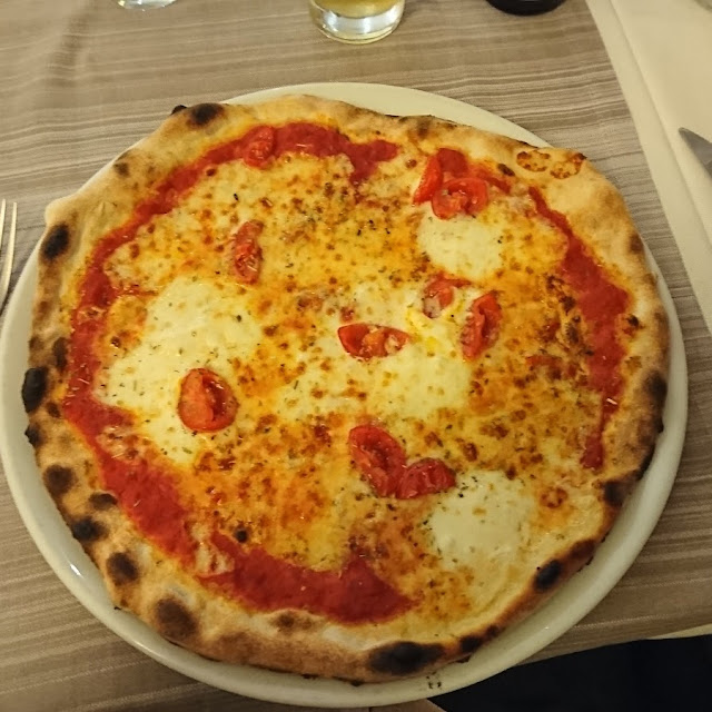 Pizza Margherita