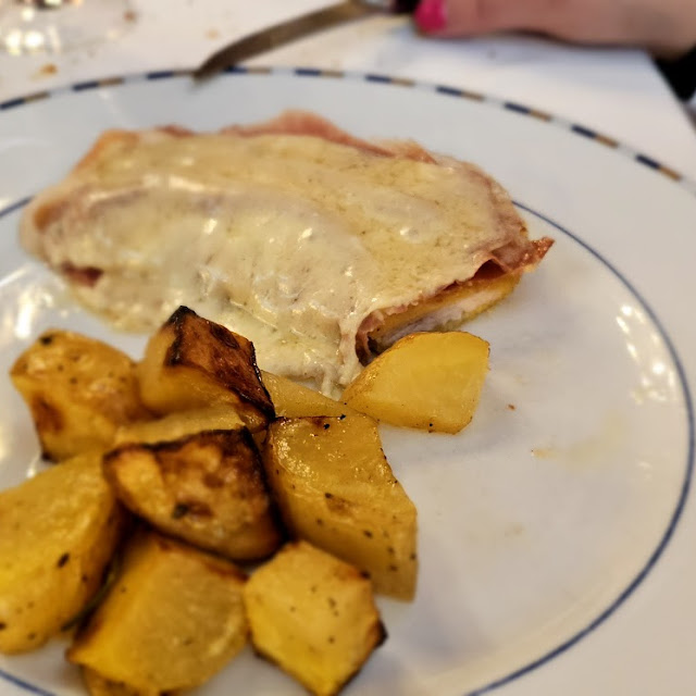 Cotoletta Alla Bolognese