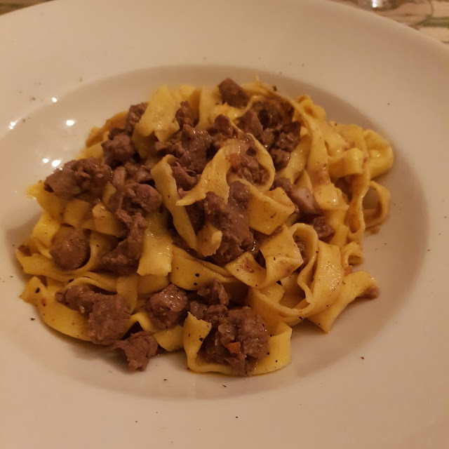 Tagliatelle Con Ragu Sfoglia Al Mattarello Con Ragù Di Di Mora Romagnola