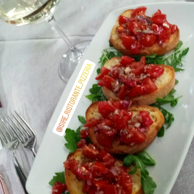 Bruschette Al Pomodoro