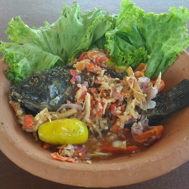 Pecak Ikan Jaer