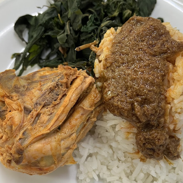 Nasi Ayam Rendang