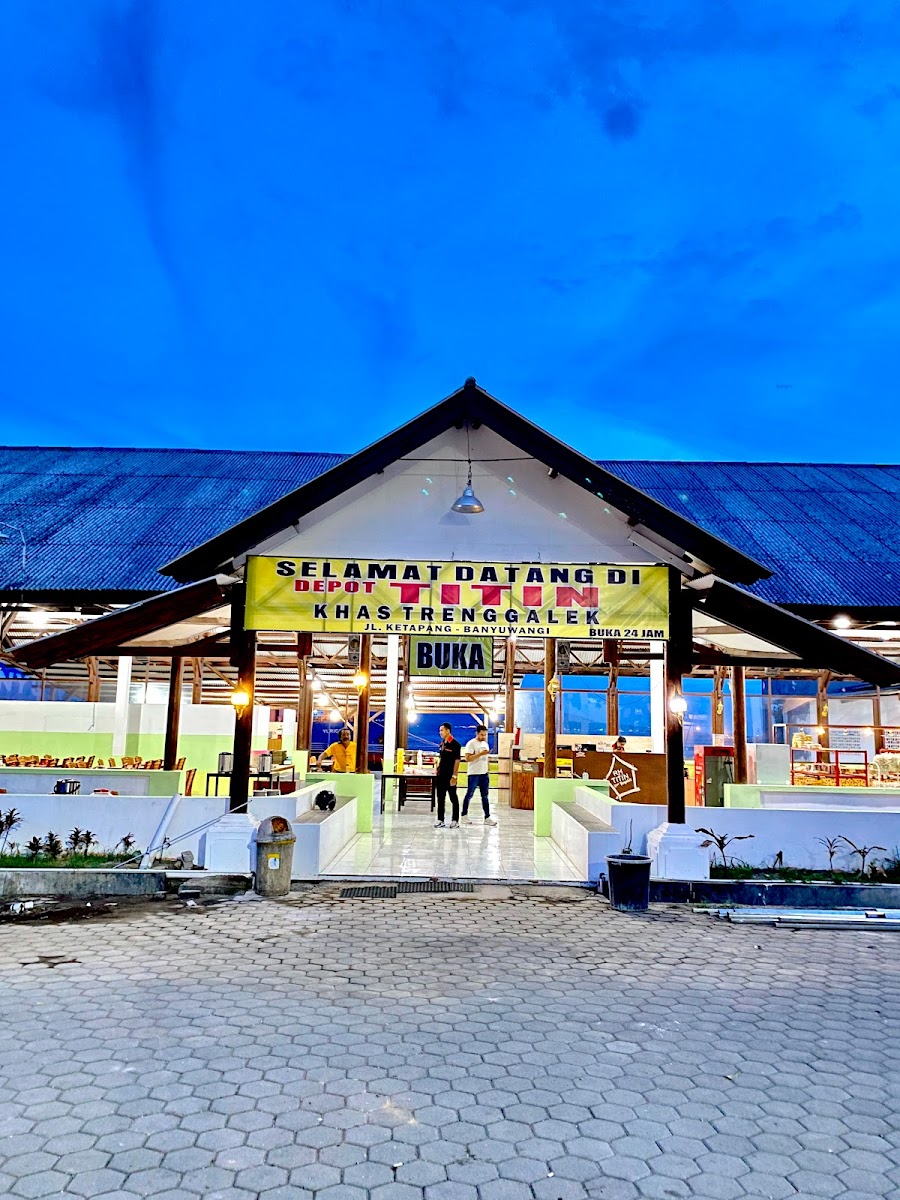 RM Titin Banyuwangi
