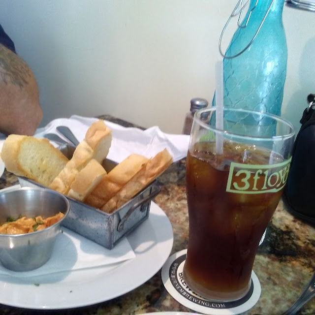 Sweet Ice Tea and Cuban Bread and Delious Spread