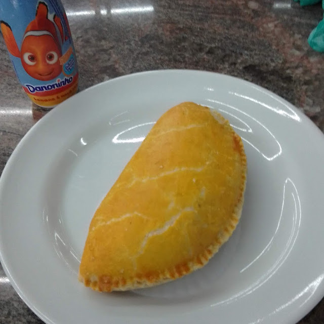 Pastel de Frango Assado