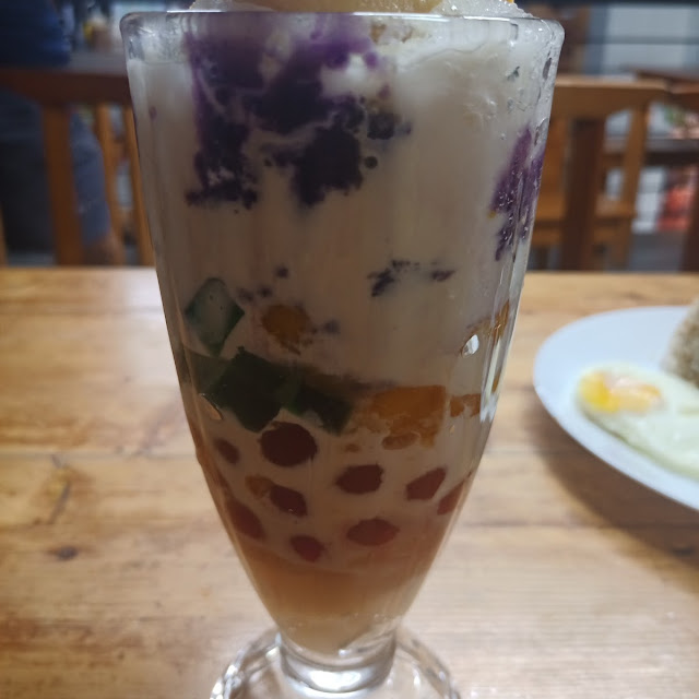 Halo-Halo
