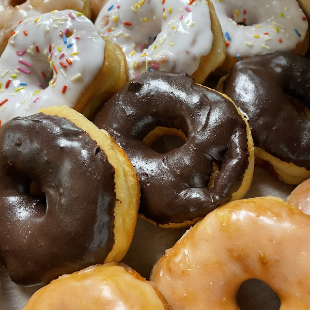 Yeast Donuts - Dozen