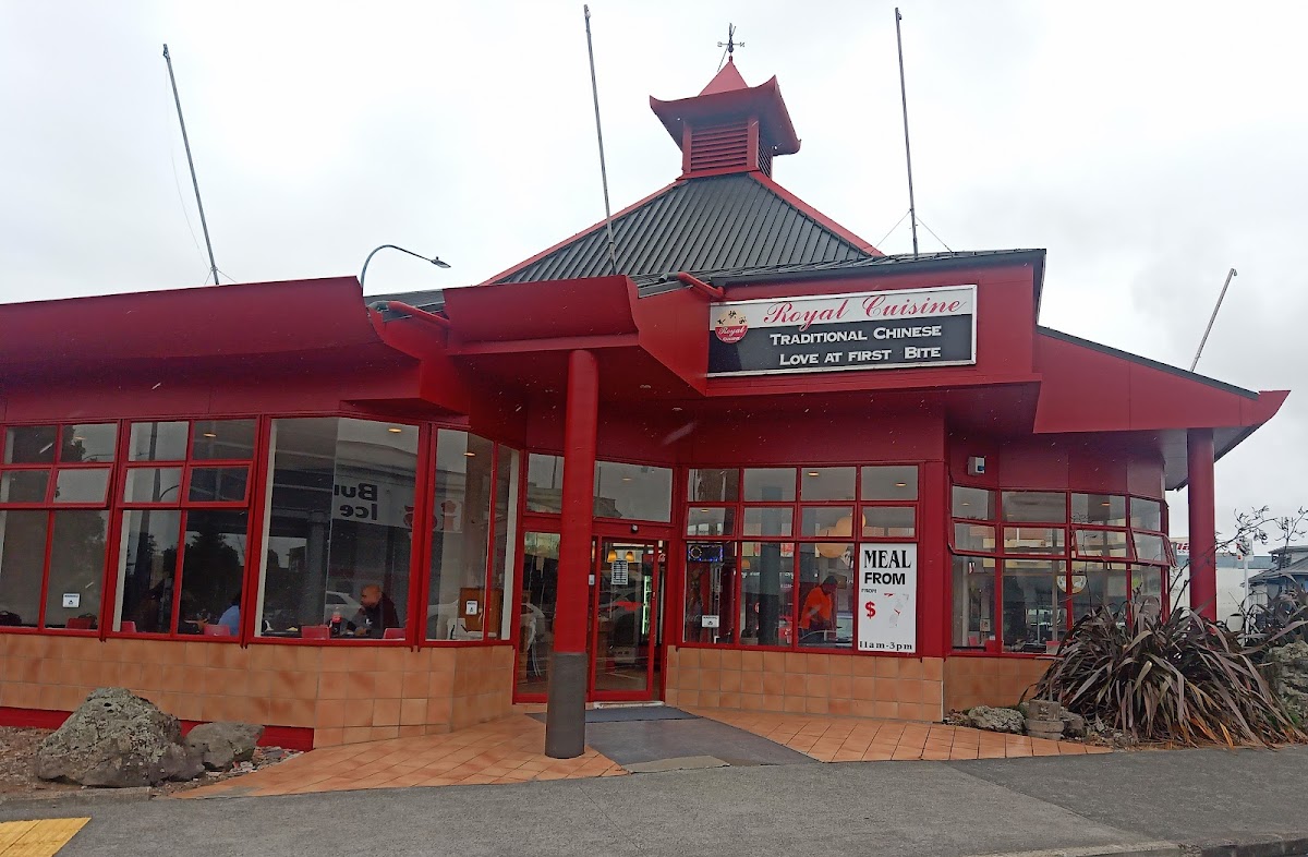 Royal Cuisine Takeaways & Restaurant