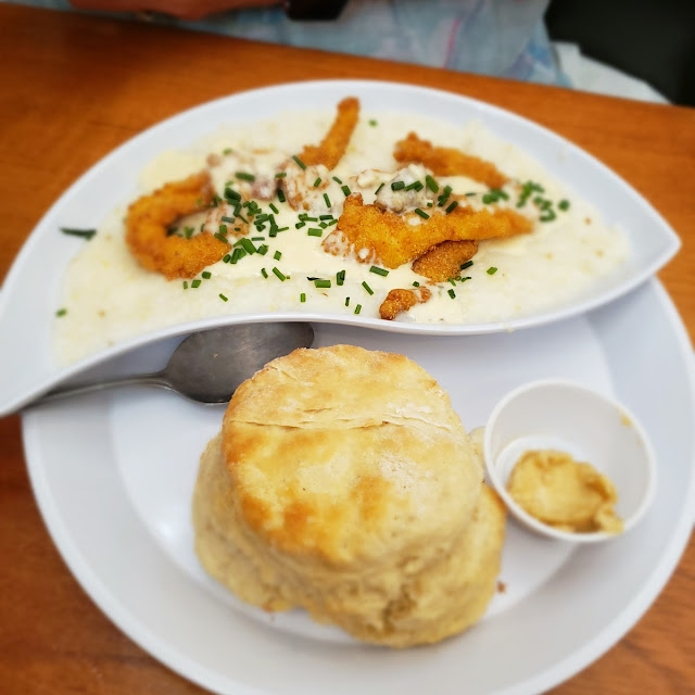 Biscuits & Gravy
