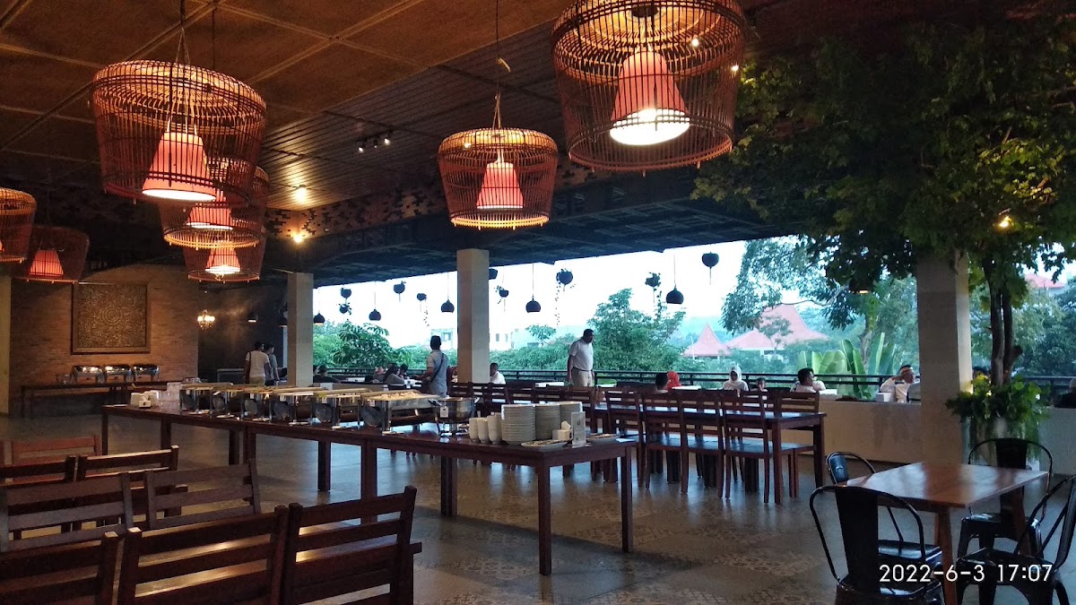 Rumah Makan Bromo Asri