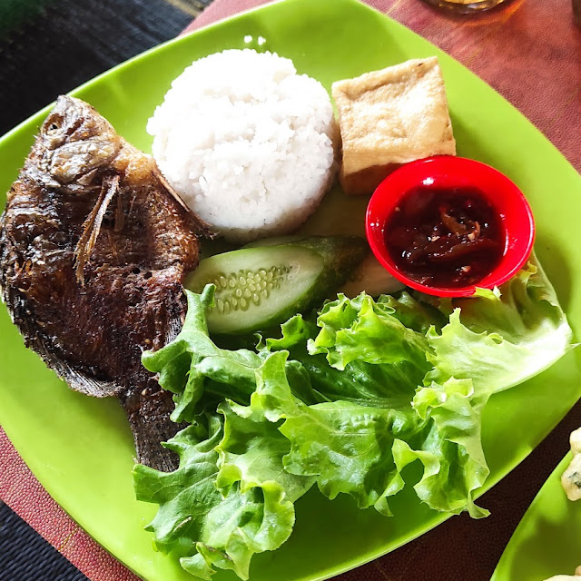 Paket Ikan Bakar Ma'nyoooossss